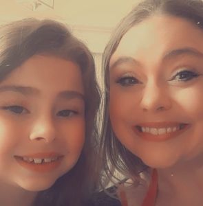 Meet your Posher, Danielle